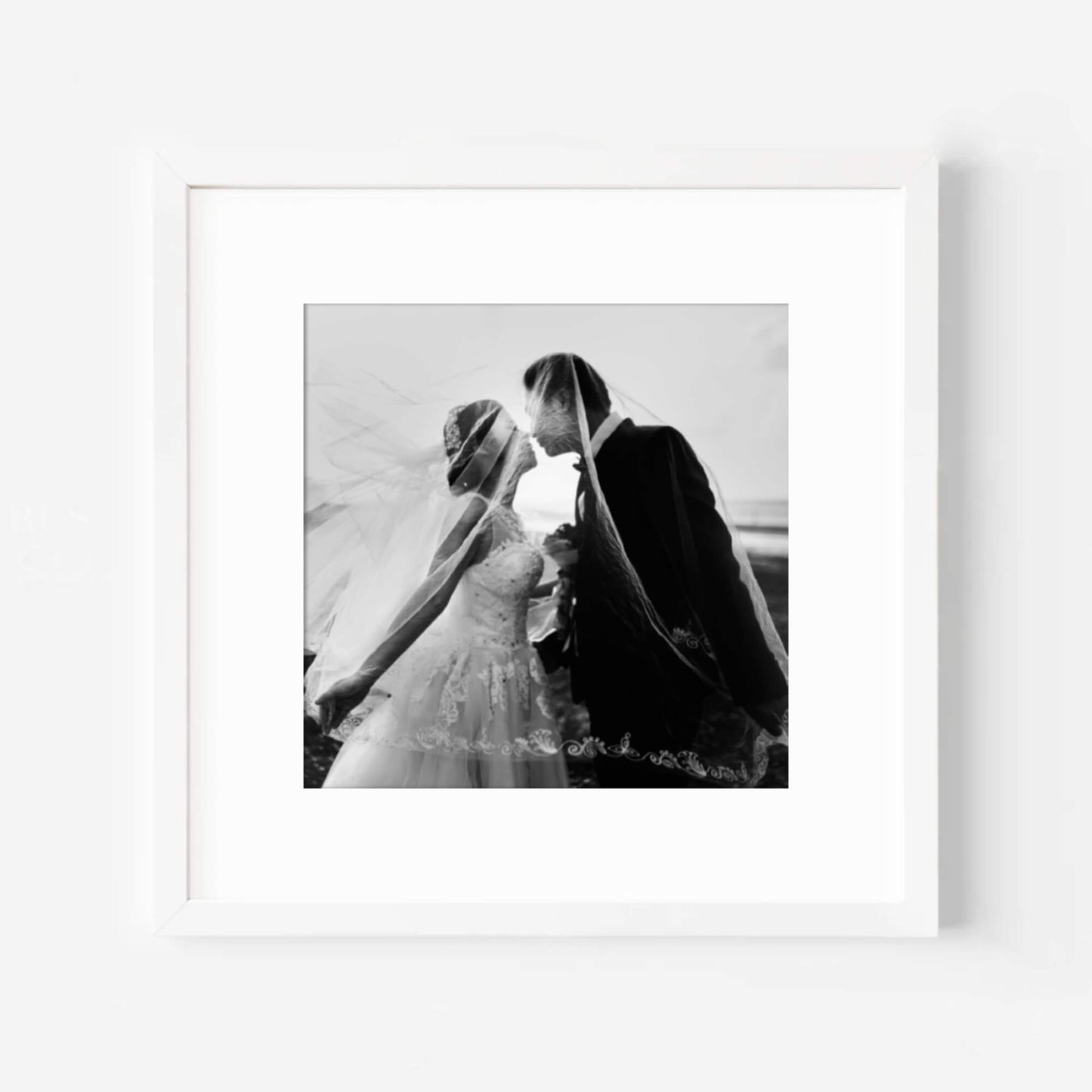Framed Square Photo & Mount